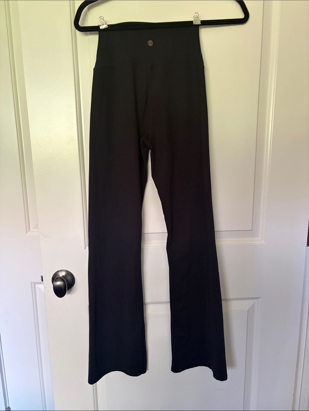 Yoga flare pant. - Picture 4 of 6